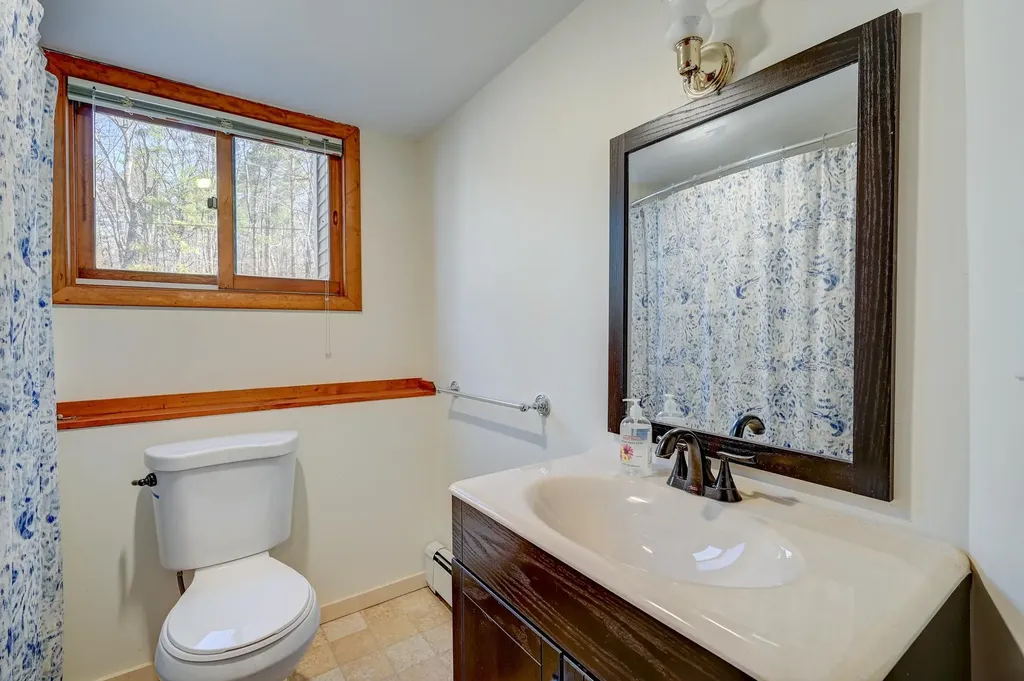 27 Upper Lake View Drive Madison NH 03849