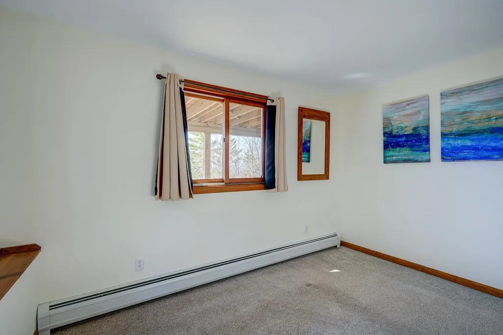 27 Upper Lake View Drive Madison NH 03849