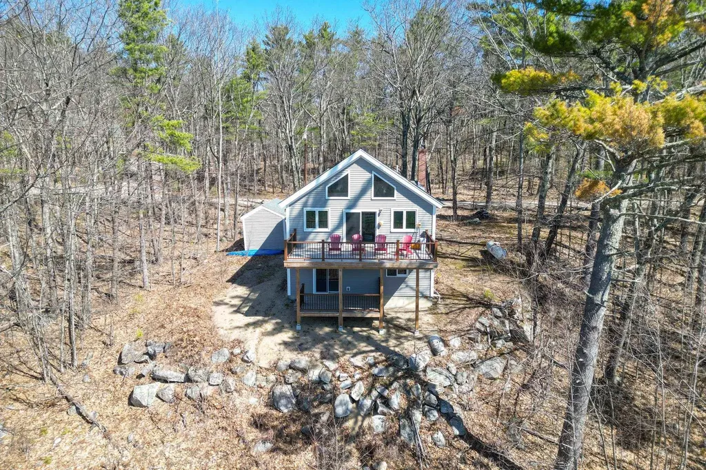 27 Upper Lake View Drive Madison NH 03849