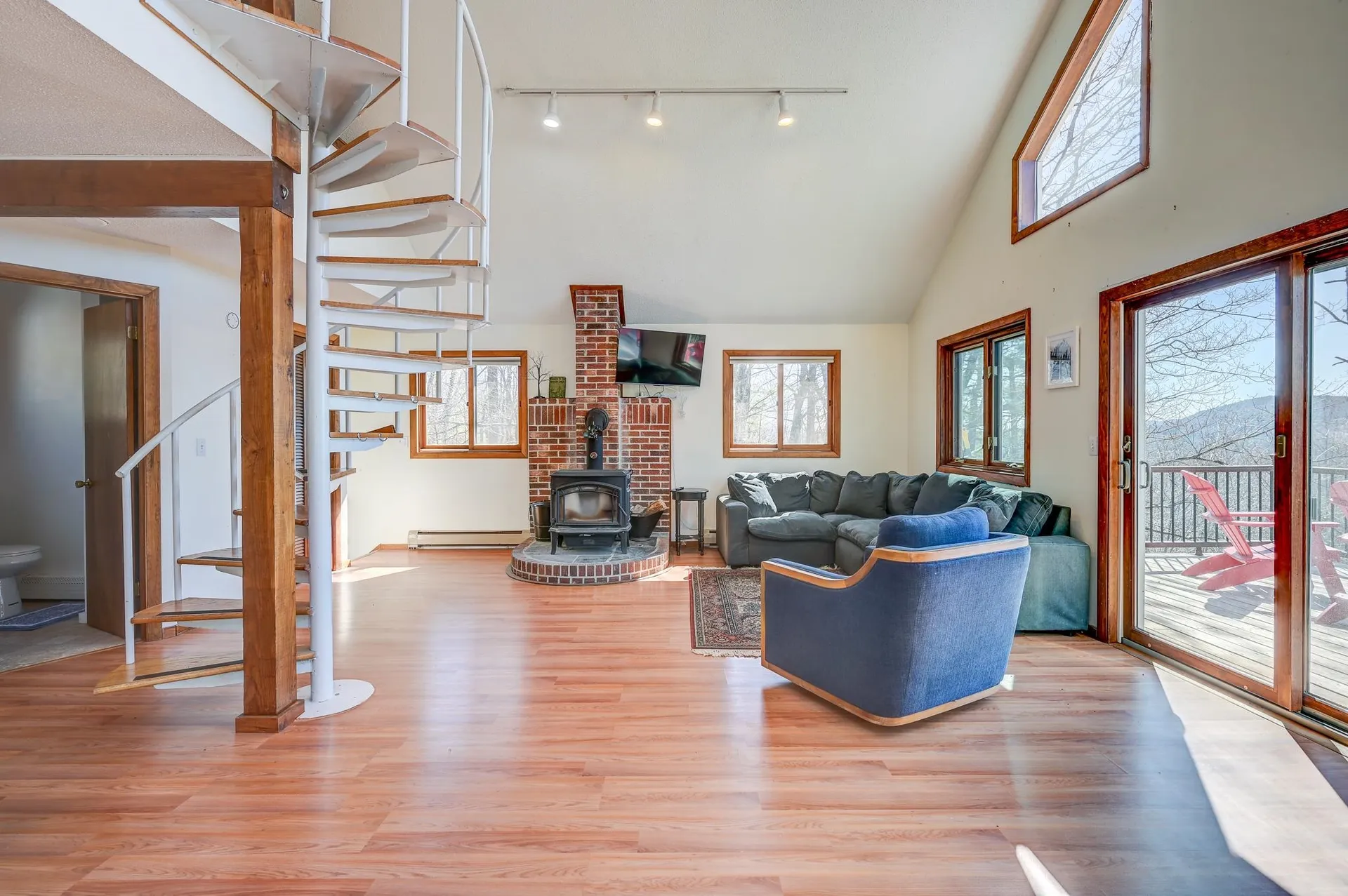 27 Upper Lake View Drive Madison NH 03849