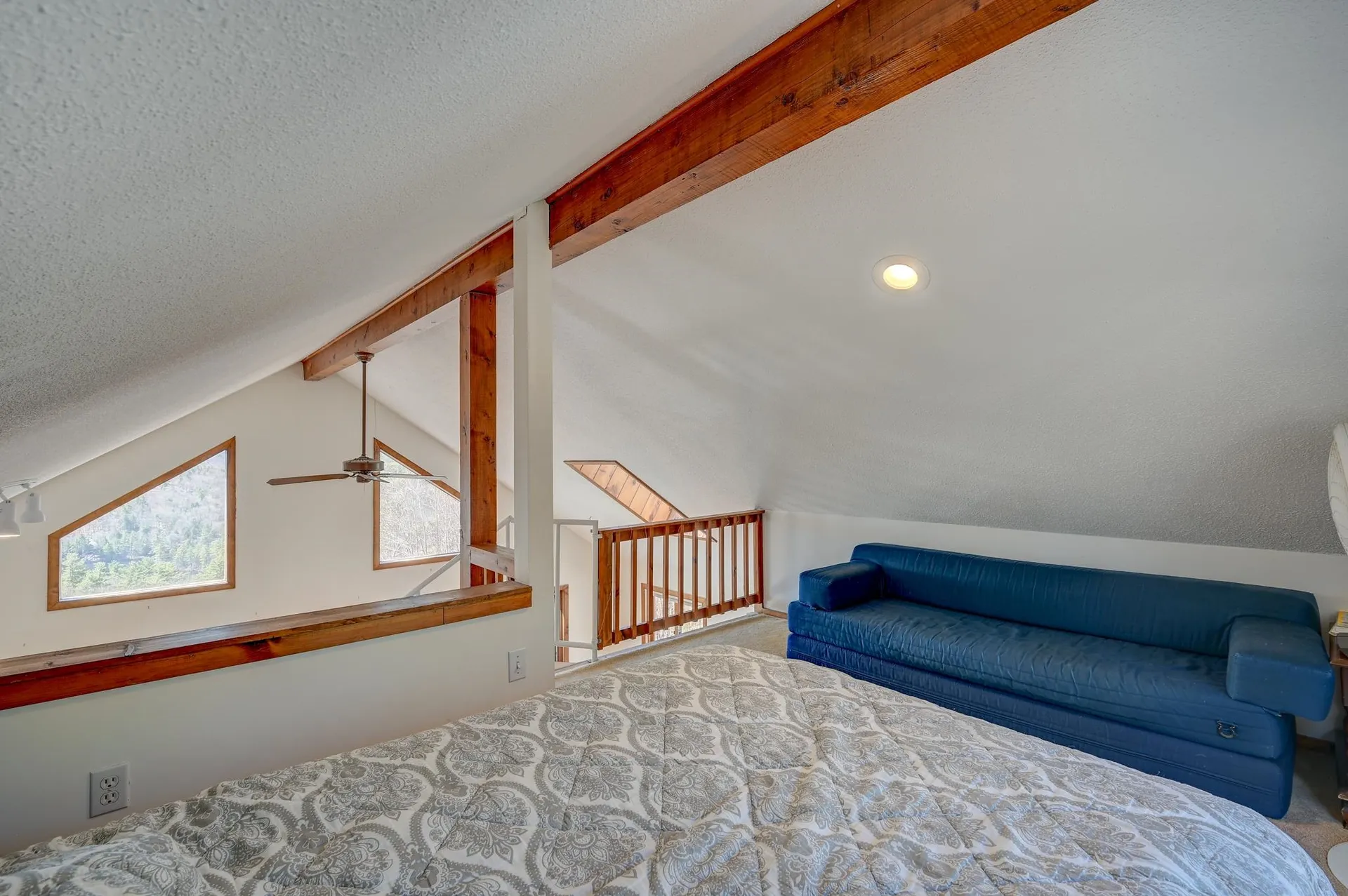 27 Upper Lake View Drive Madison NH 03849
