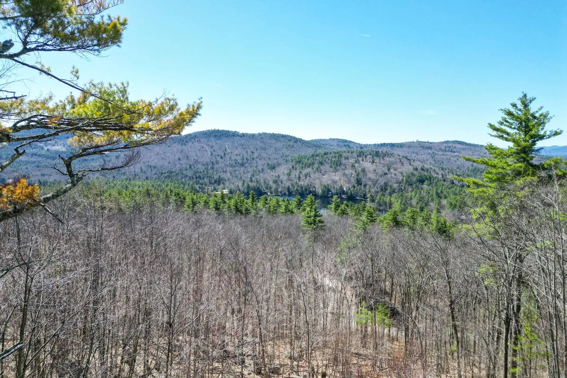 27 Upper Lake View Drive Madison NH 03849