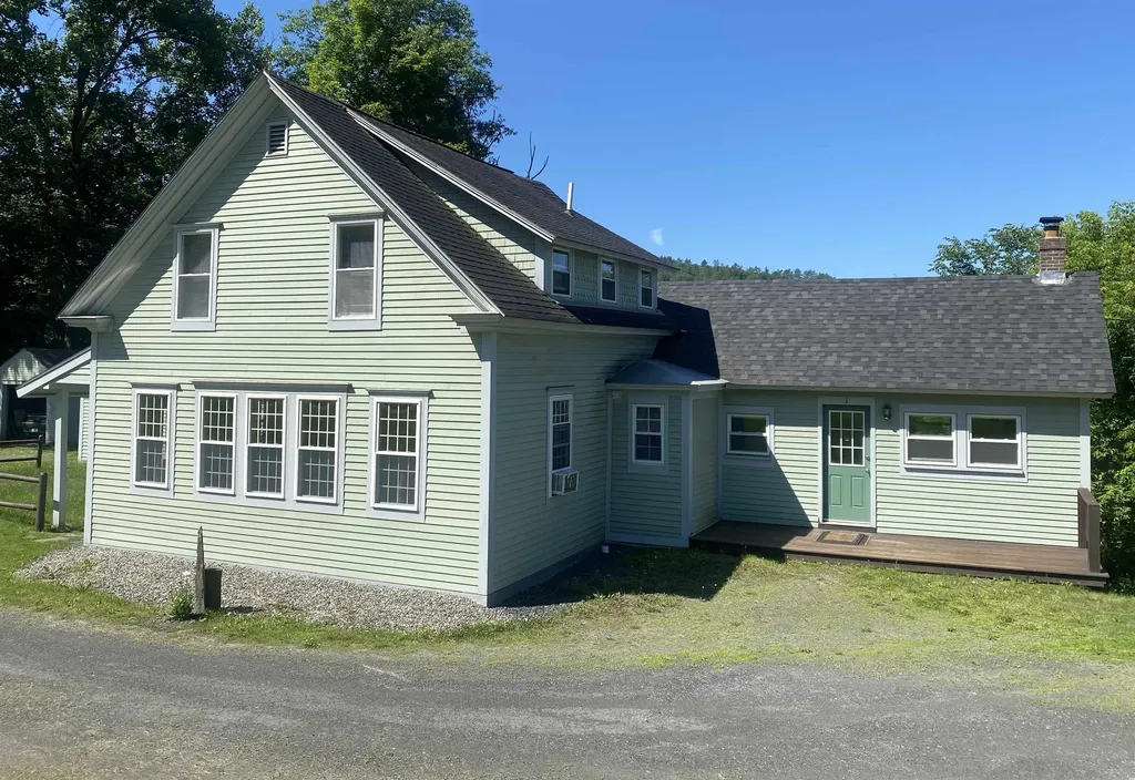 5863 Vermont Route 14 Royalton VT 05068