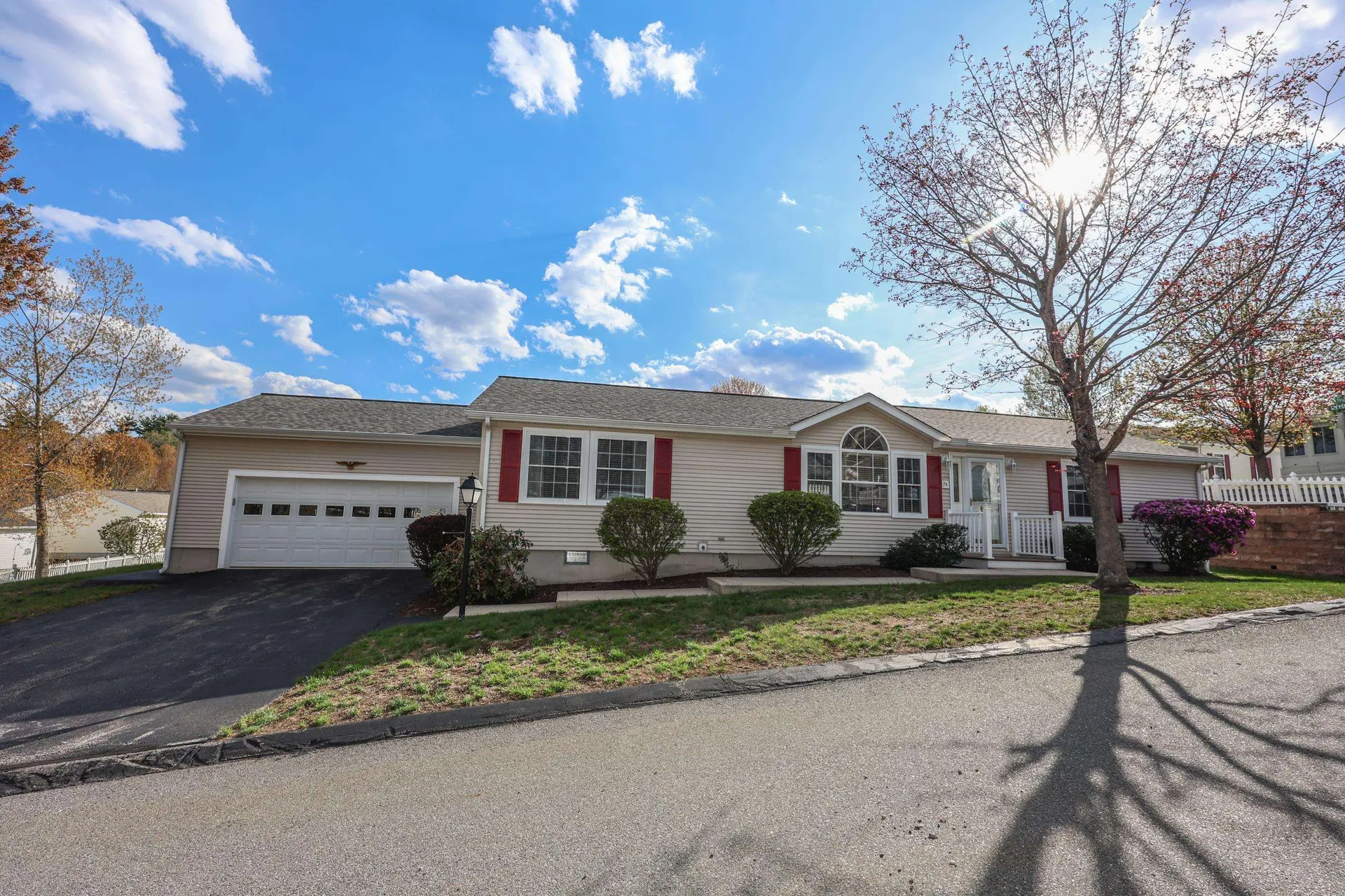 74 Heritage Way Manchester NH 03104