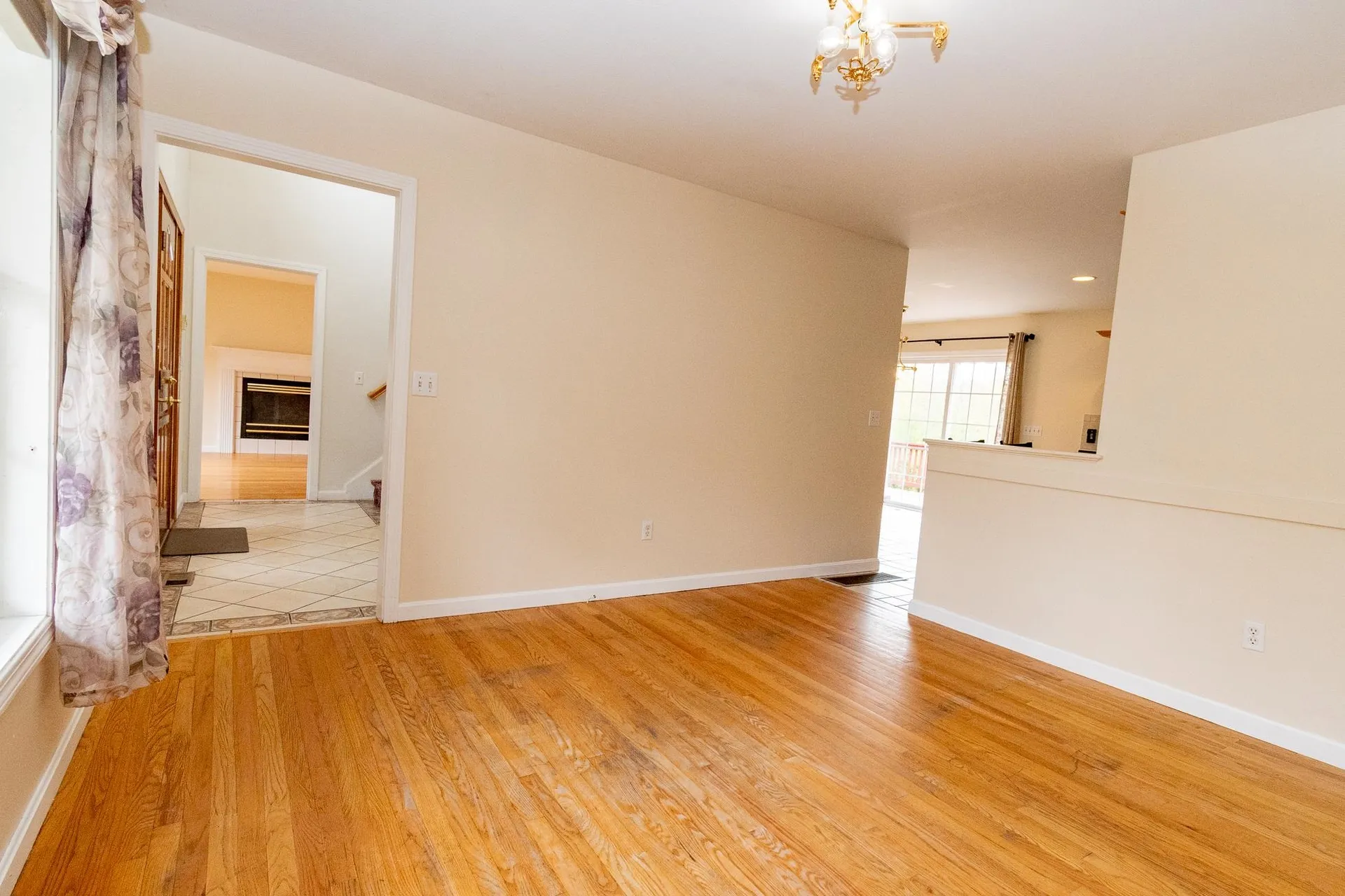 29 Mclane Lane Manchester NH 03104