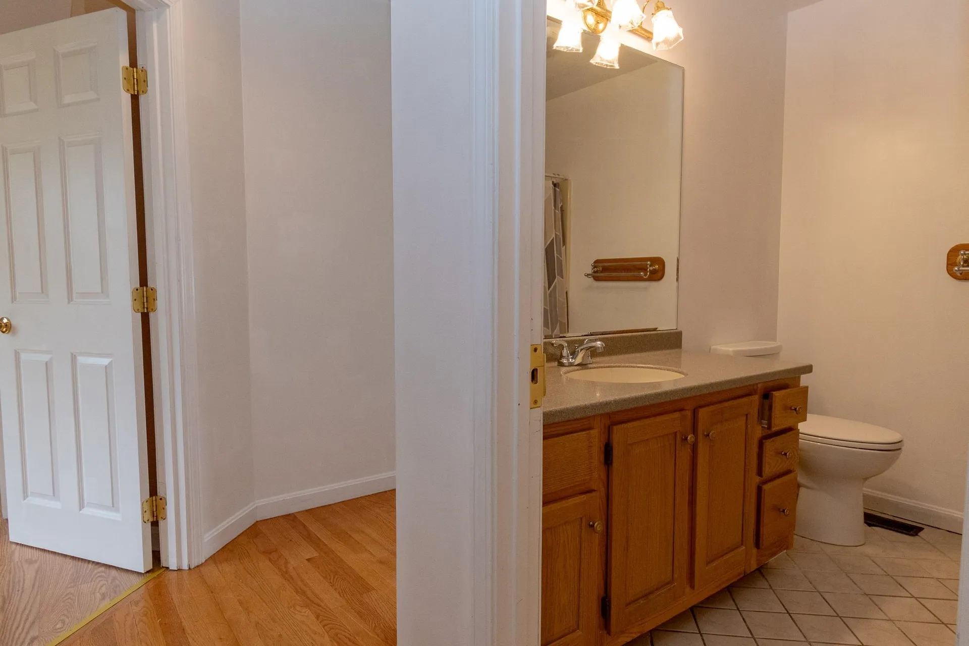 29 Mclane Lane Manchester NH 03104