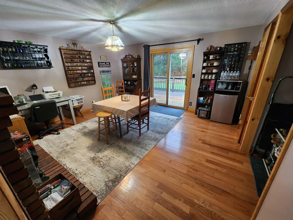 63 Hall Road Errol NH 03579