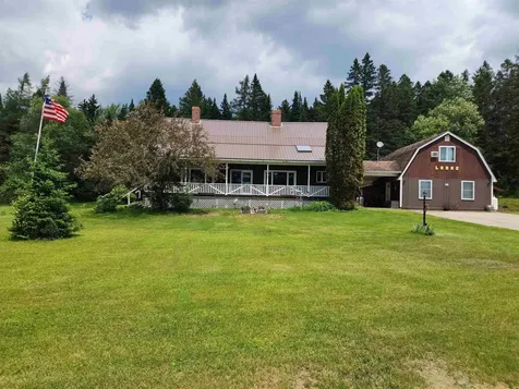 63 Hall Road Errol NH 03579
