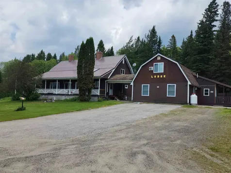 63 Hall Road Errol NH 03579