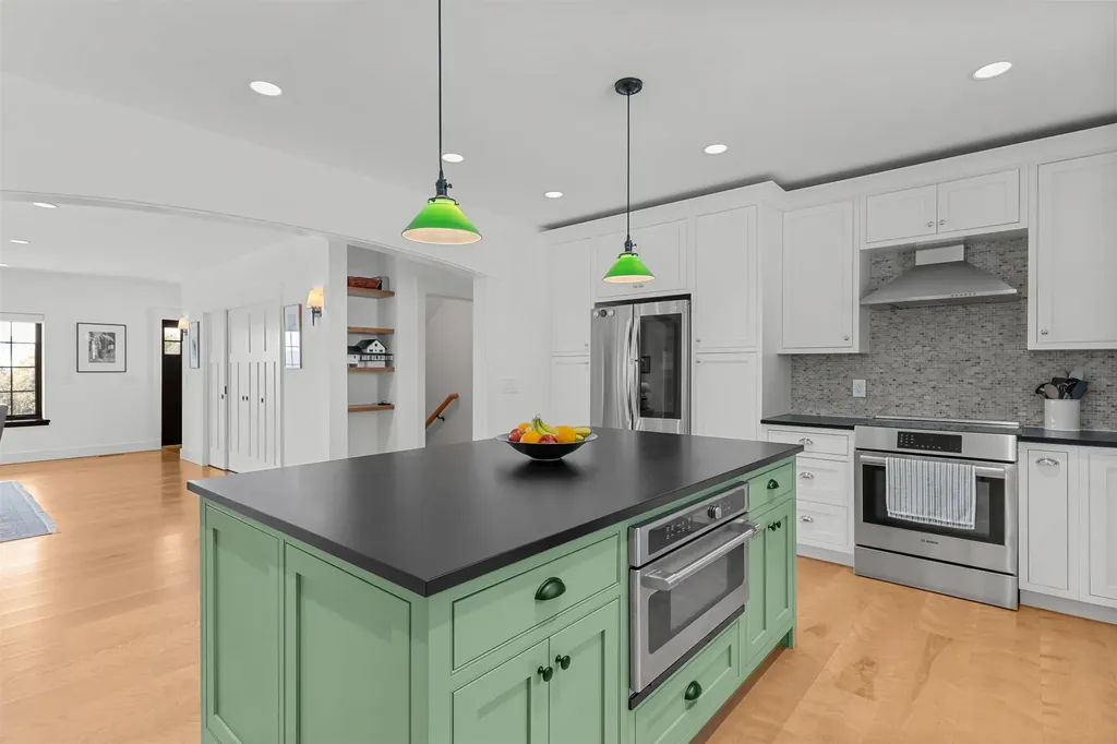 290 Wood Farm Road Waterbury VT 05677
