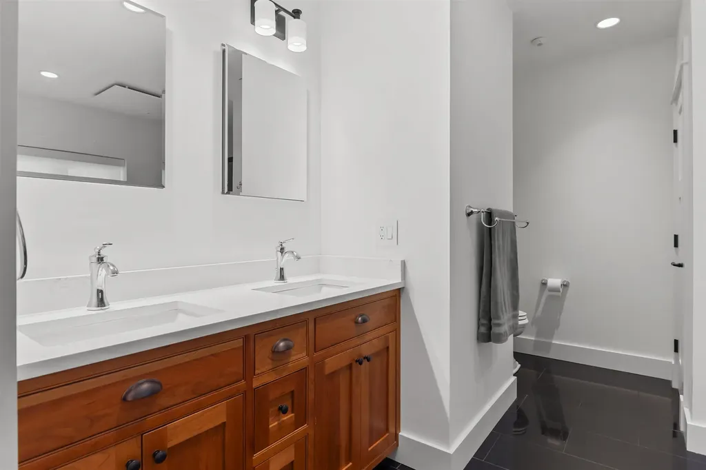 290 Wood Farm Road Waterbury VT 05677