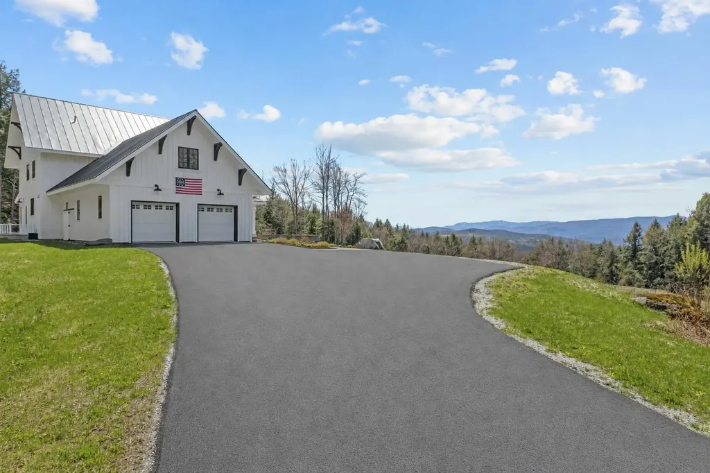 290 Wood Farm Road Waterbury VT 05677