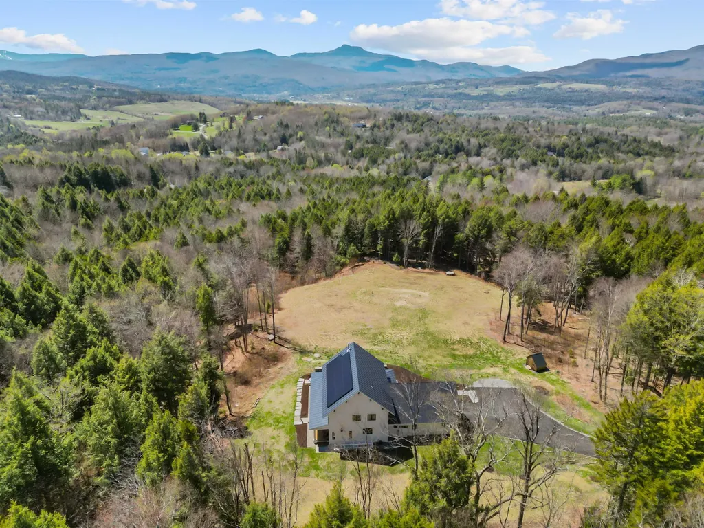 290 Wood Farm Road Waterbury VT 05677