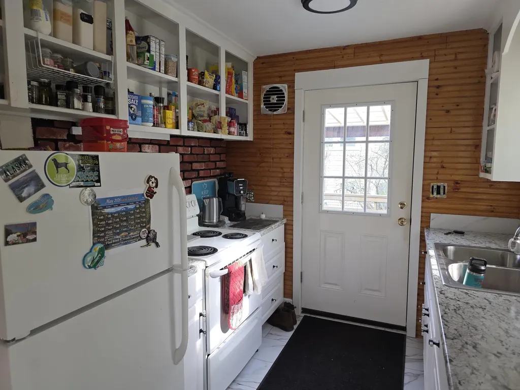 10 Randall Street Springfield VT 05156