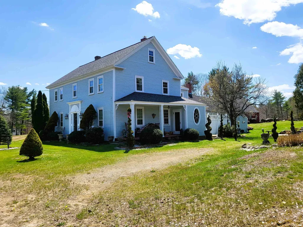 19 Raymond Road Deerfield NH 03037