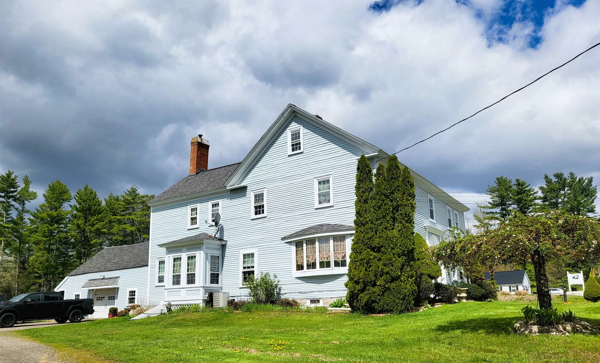 19 Raymond Road Deerfield NH 03037