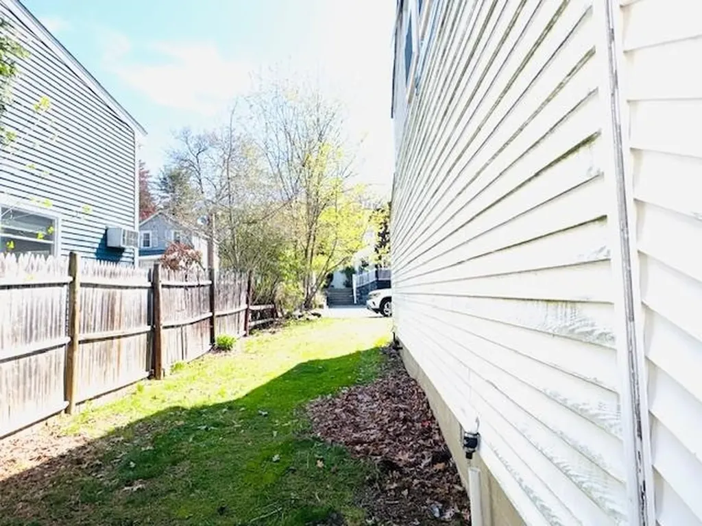 110 Millville Circle Salem NH 03079