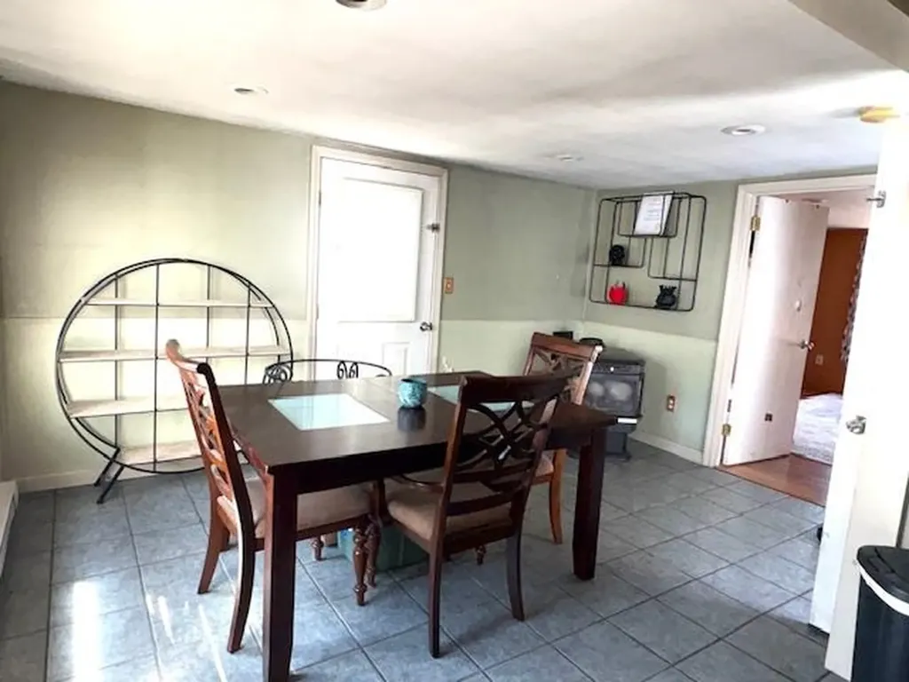 110 Millville Circle Salem NH 03079