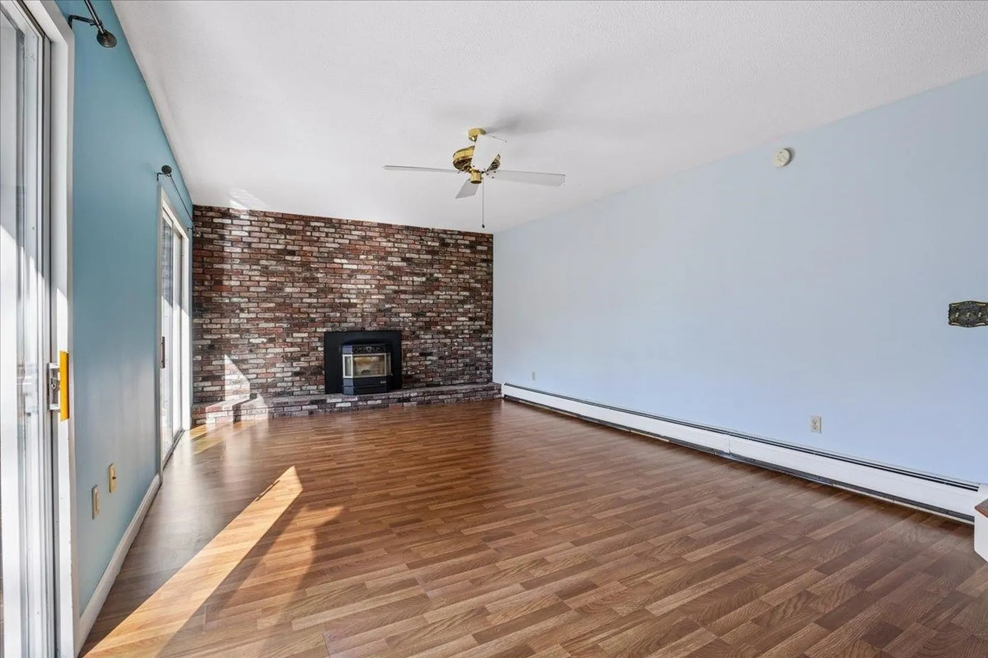 71 River Road Allenstown NH 03275