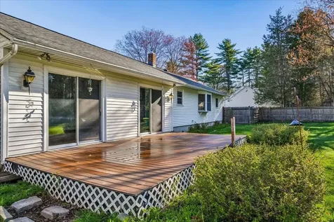 71 River Road Allenstown NH 03275