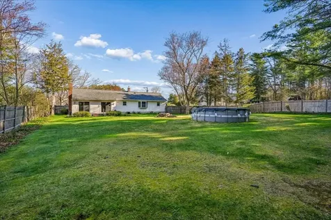 71 River Road Allenstown NH 03275