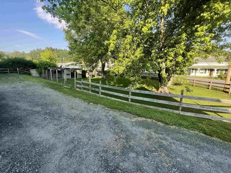 37 Maple Street Bradford VT 05033
