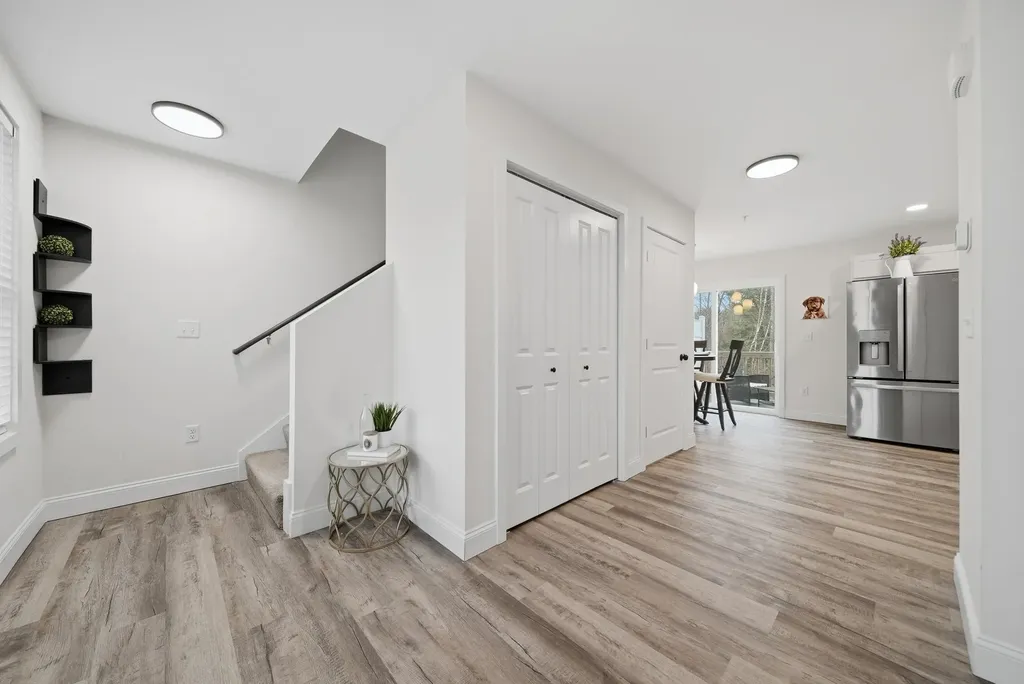 19 Biggs Avenue Epping NH 03042