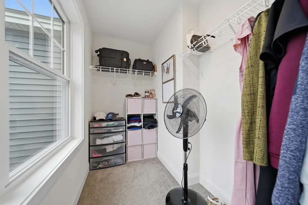 19 Biggs Avenue Epping NH 03042