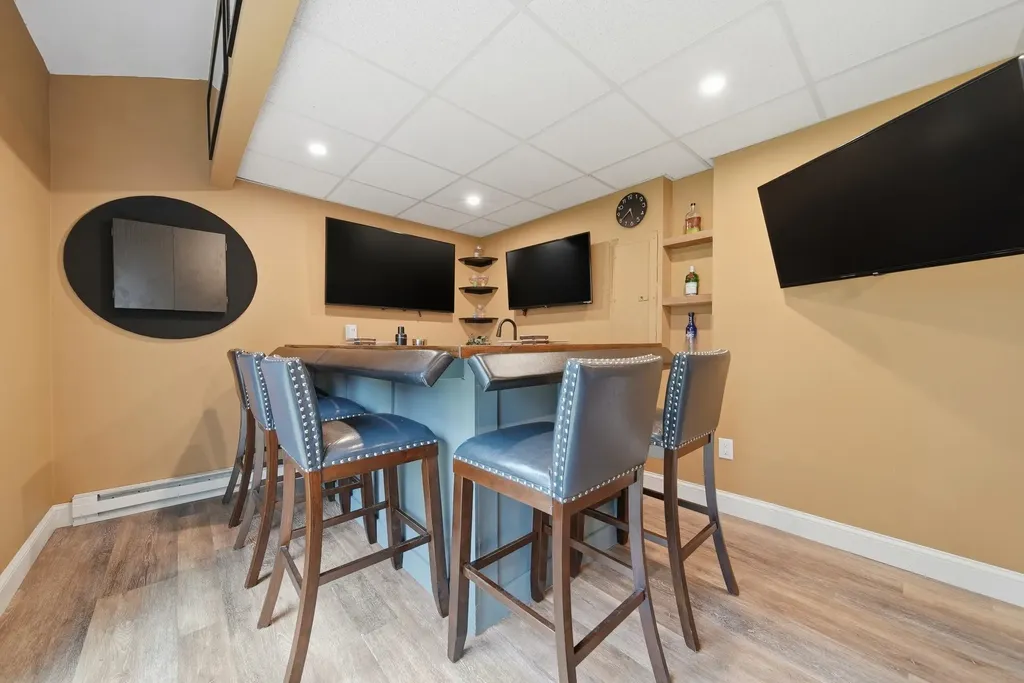 19 Biggs Avenue Epping NH 03042