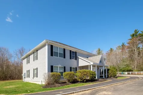3 Tampa Drive Rochester NH 03867