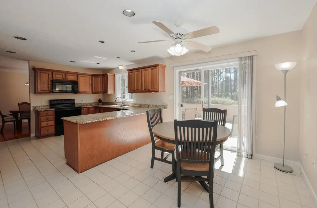26 Preserve Drive Nashua NH 03064