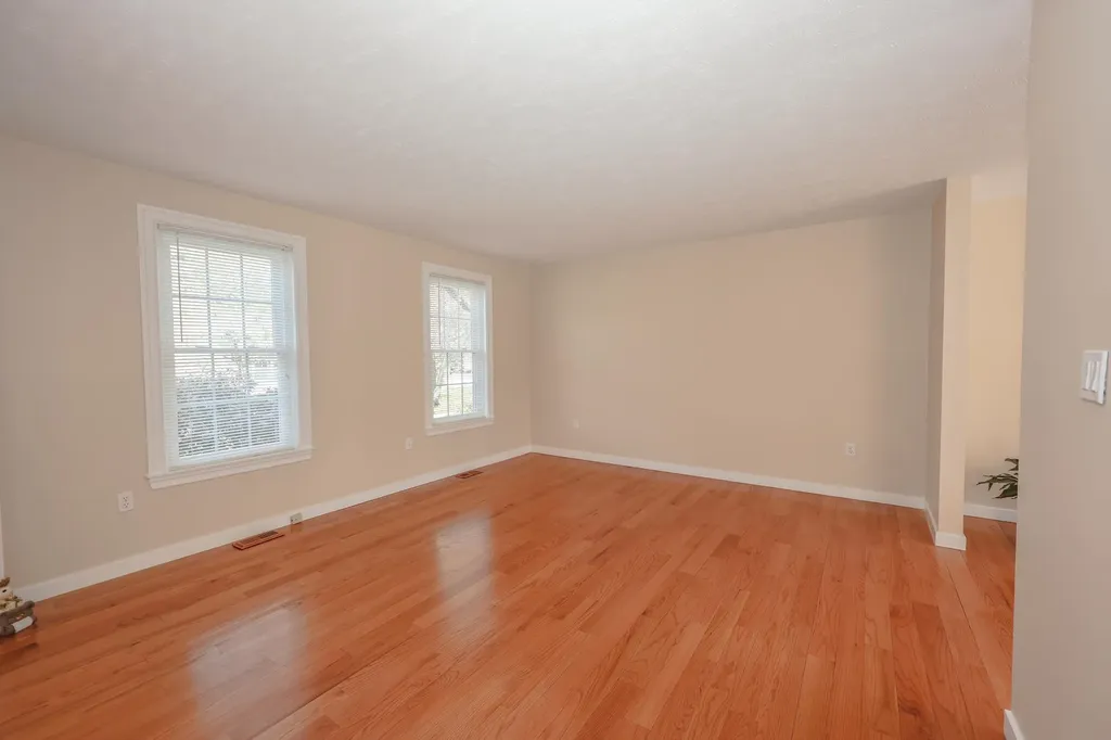 26 Preserve Drive Nashua NH 03064