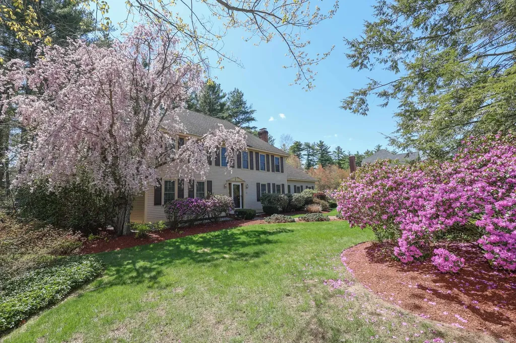 26 Preserve Drive Nashua NH 03064