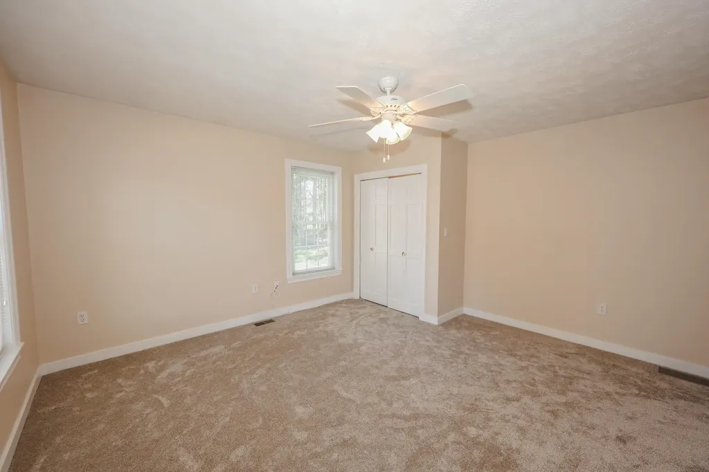 26 Preserve Drive Nashua NH 03064