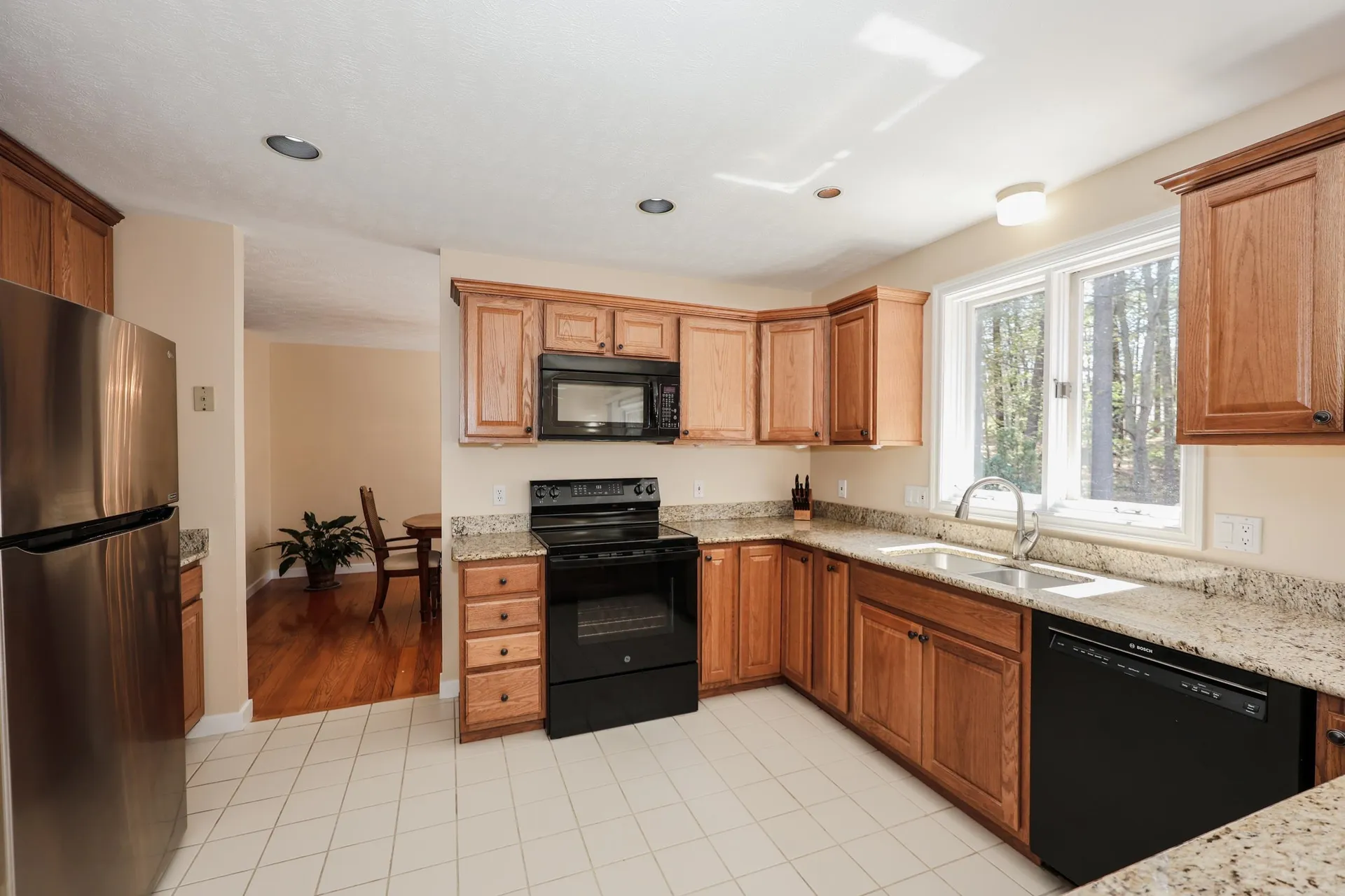 26 Preserve Drive Nashua NH 03064
