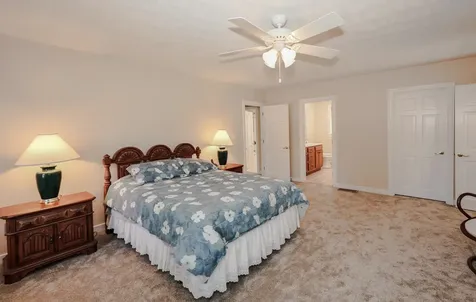 26 Preserve Drive Nashua NH 03064