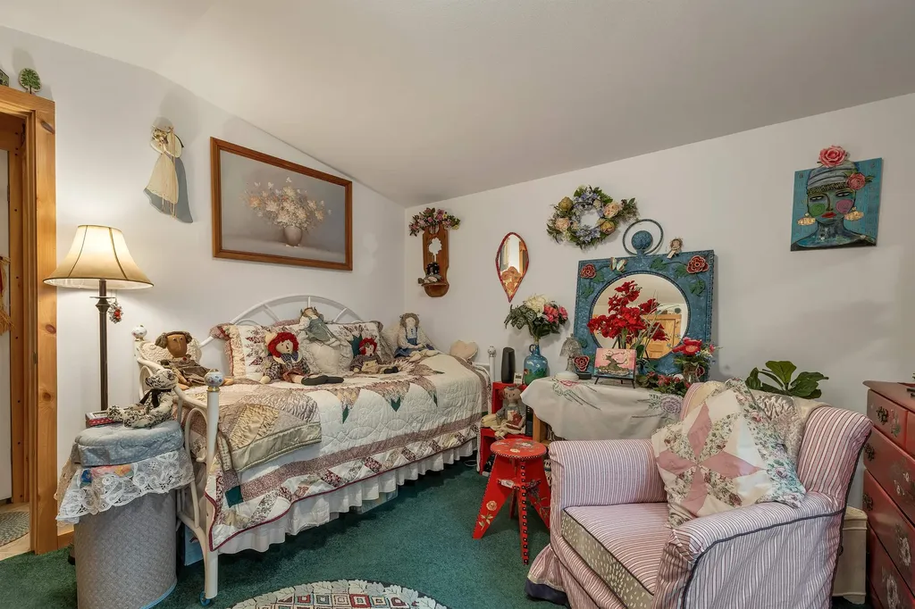 112 North Ashland Road Ashland NH 03217