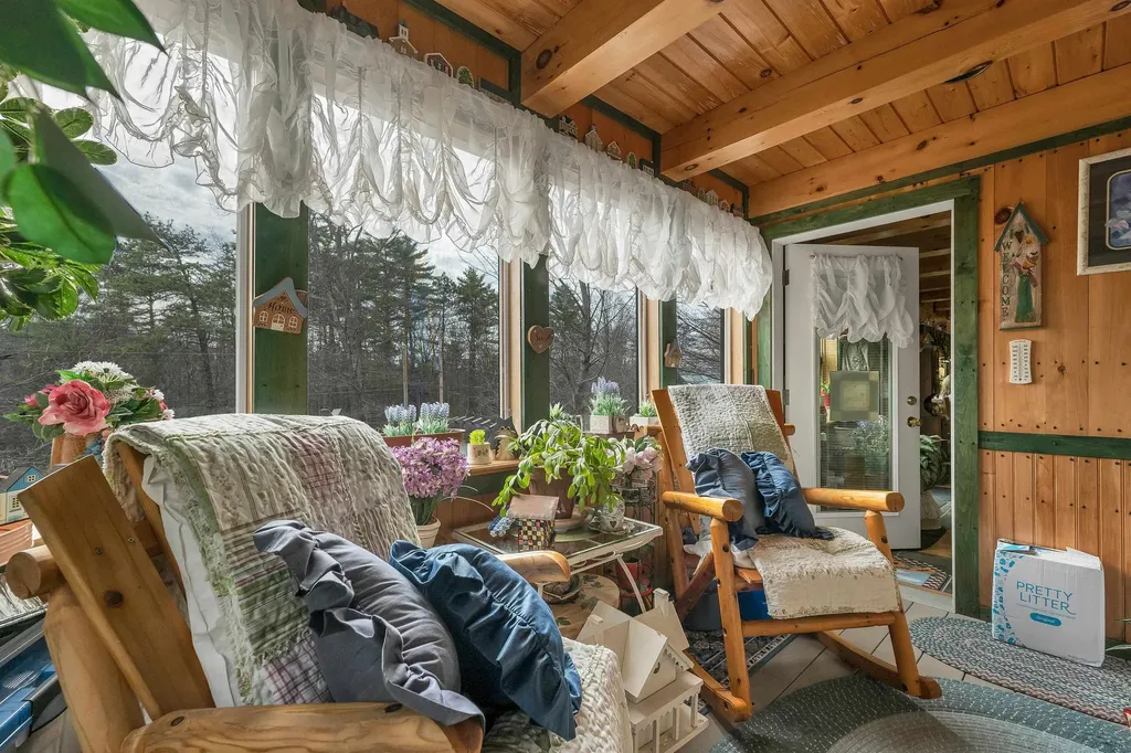 112 North Ashland Road Ashland NH 03217
