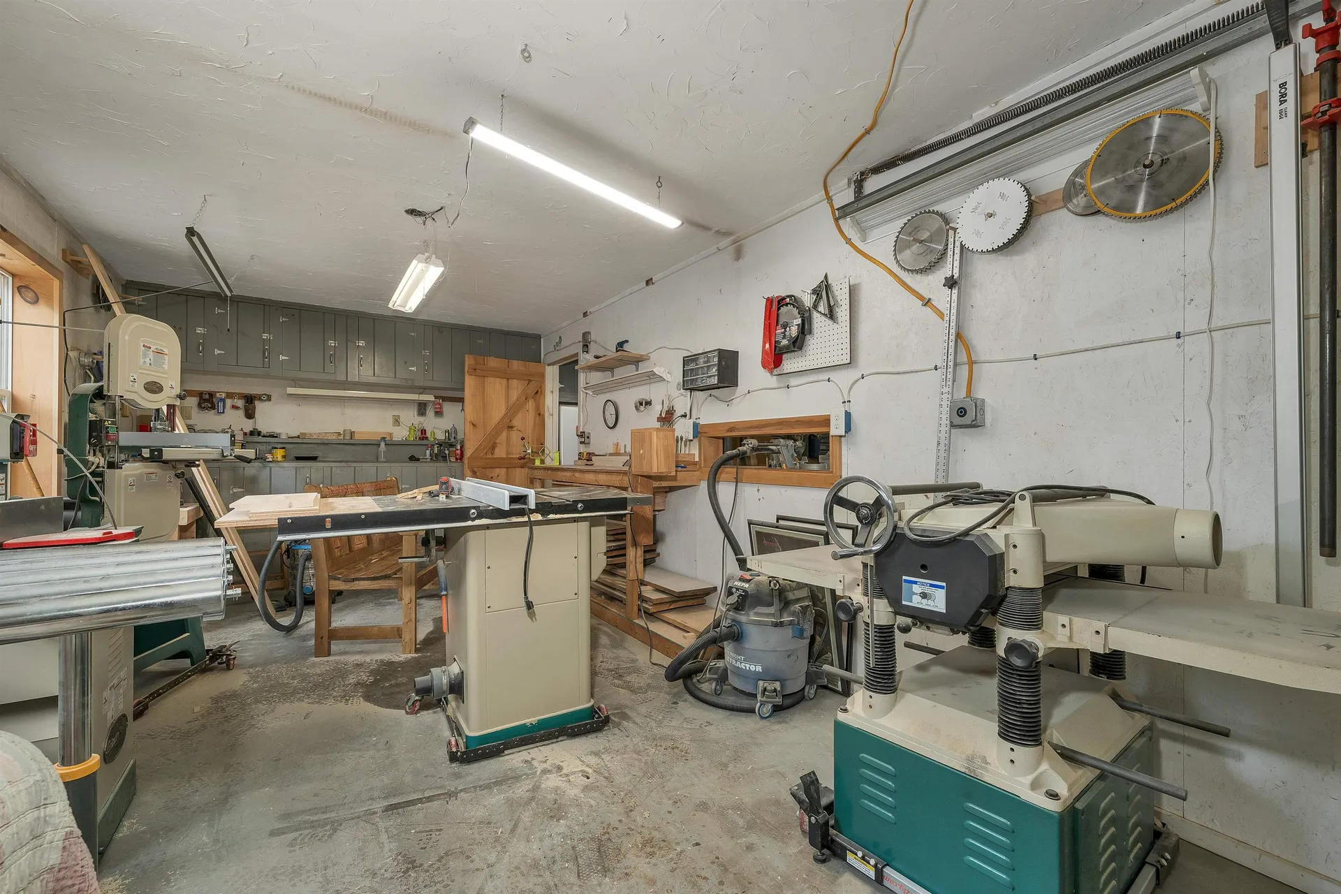 112 North Ashland Road Ashland NH 03217