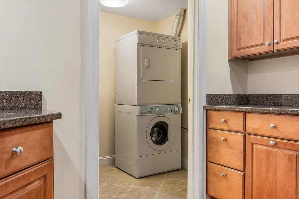 437 Winnacunnet Road Hampton NH 03842