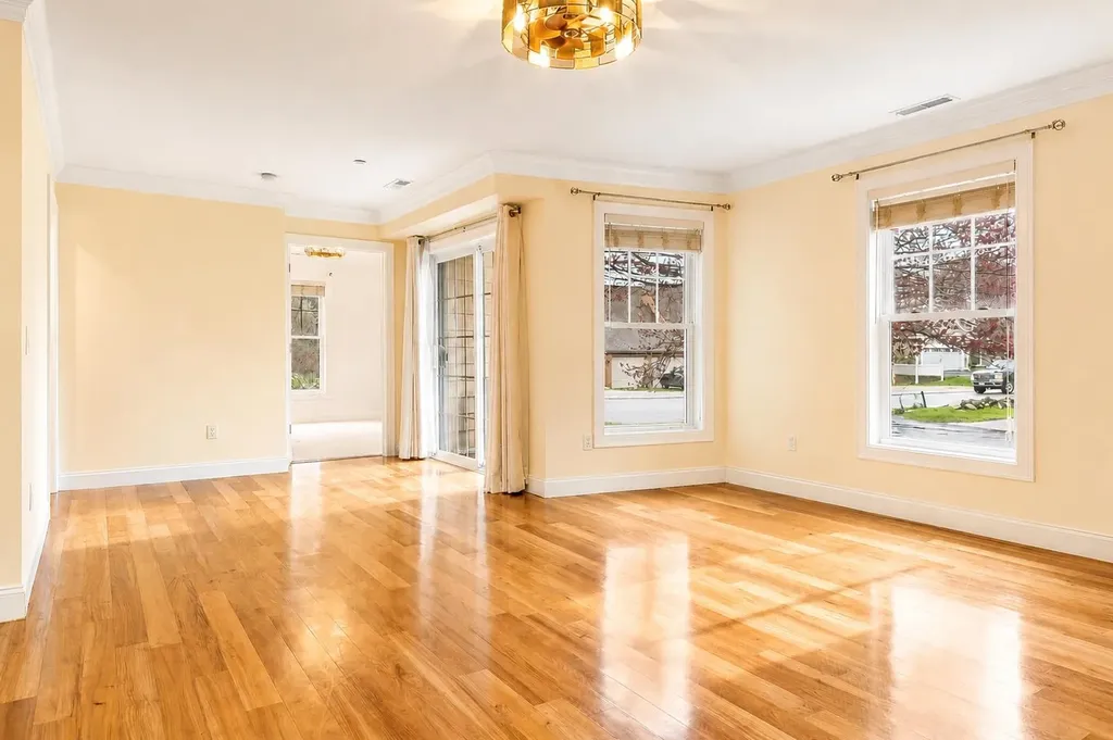 437 Winnacunnet Road Hampton NH 03842