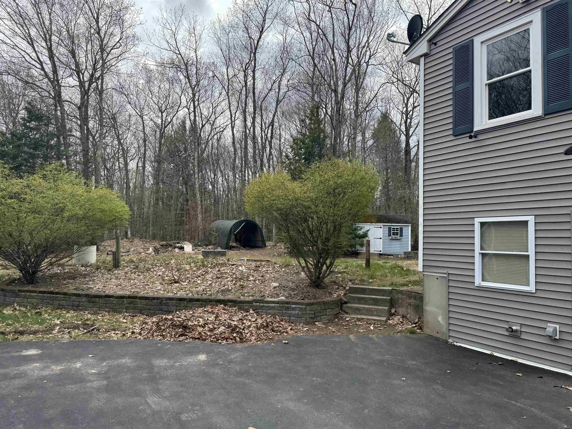 12 Watson Hill Road Raymond NH 03077