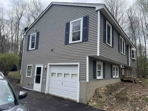 12 Watson Hill Road Raymond NH 03077