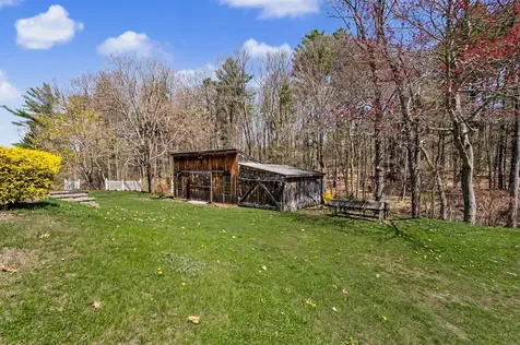 96 Fordway Extension Derry NH 03038