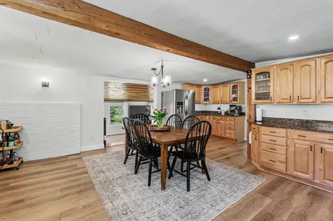 96 Fordway Extension Derry NH 03038