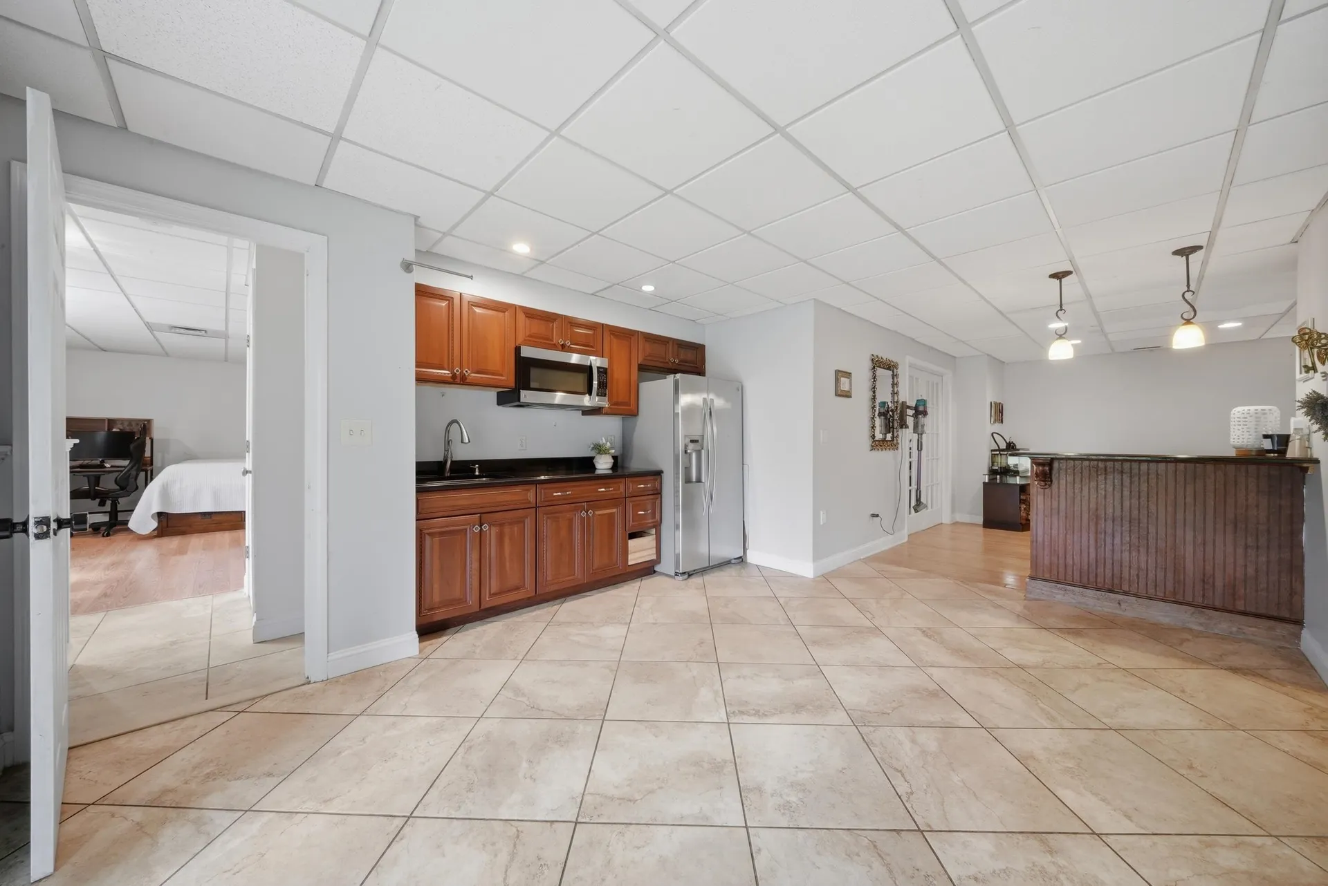 4 Mountain Village Road Windham NH 03087
