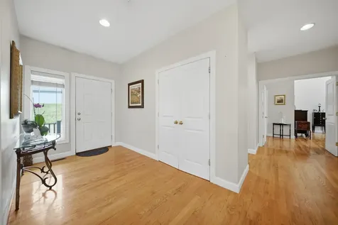 4 Mountain Village Road Windham NH 03087