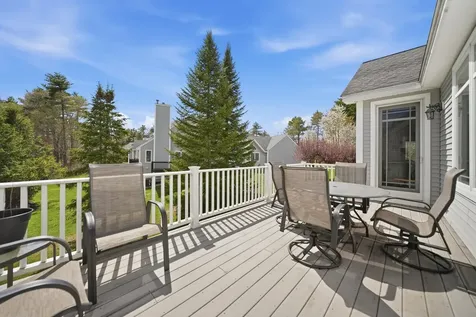 4 Mountain Village Road Windham NH 03087