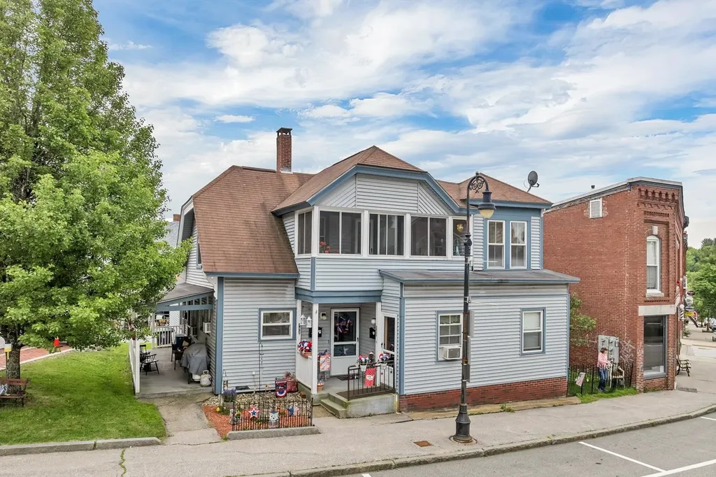 163-165 Main Street Pembroke NH 03275