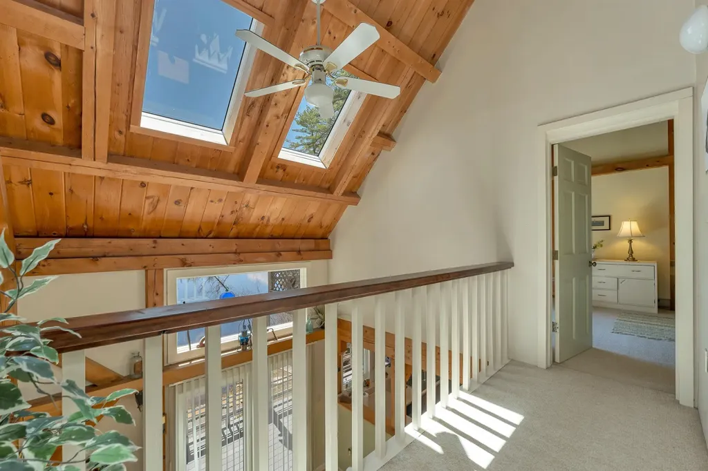 17 Apple Road Sanbornton NH 03269